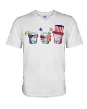Love America V-Neck T-Shirt tile
