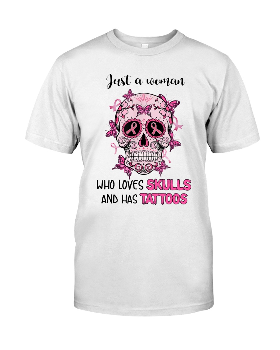 Who loves skulls Classic T-Shirt