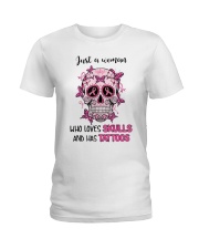 Who loves skulls Ladies T-Shirt thumbnail