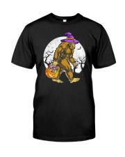 HALLOWEEN BIGFOOT Classic T-Shirt front