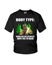 WORKS OUT BUT DEFINITELY SAYS YES TO BEER Youth T-Shirt thumbnail