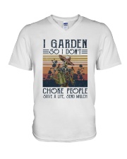 I GARDEN V-Neck T-Shirt tile
