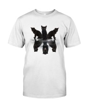Black Cat Dreaming 3007 Classic T-Shirt front