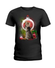Cat Looking Ornament Christmas Ladies T-Shirt thumbnail