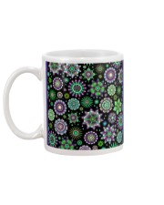 Doodle-Flowers-Pattern Mug back