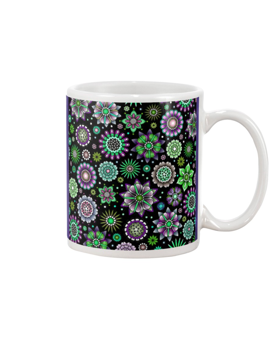Doodle-Flowers-Pattern Mug