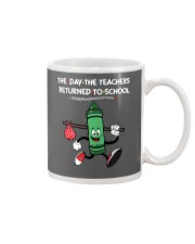 The Day The Teacher To School Green Mug thumbnail