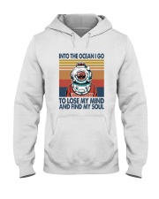Diving Men 2 Hooded Sweatshirt thumbnail