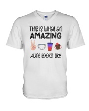 This Is What An Amazing Aunt Looks Like V-Neck T-Shirt tile