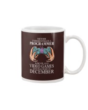 Never underestimate a programmer loves gaming Mug tile