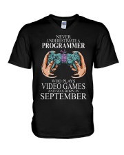 Never underestimate a programmer loves gaming V-Neck T-Shirt tile