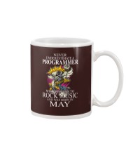 Never underestimate a programmer loves Rock Mug tile