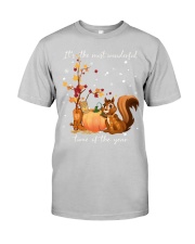 Squirrel Christmas Wonderful Classic T-Shirt thumbnail