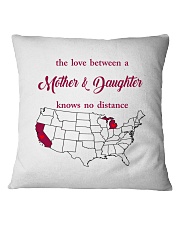 MICHIGAN CALIFORNIA THE LOVE MOTHER AND DAUGHTER Square Pillowcase thumbnail