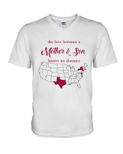 TEXAS NEW YORK THE LOVE MOTHER AND SON V-Neck T-Shirt thumbnail