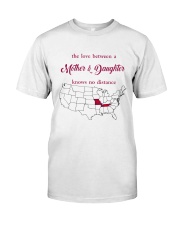 MISSOURI TENNESSEE THE LOVE MOTHER AND DAUGHTER Classic T-Shirt thumbnail