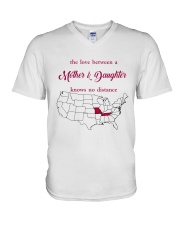 MISSOURI TENNESSEE THE LOVE MOTHER AND DAUGHTER V-Neck T-Shirt thumbnail