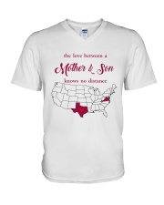 TEXAS VIRGINIA THE LOVE MOTHER AND SON V-Neck T-Shirt thumbnail