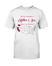 CALIFORNIA WASHINGTON THE LOVE MOTHER AND SON Classic T-Shirt thumbnail