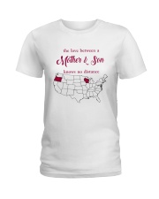 WISCONSIN OREGON THE LOVE MOTHER AND SON Ladies T-Shirt thumbnail