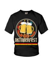 Oktoberfest Vintage Retro German Flag Youth T-Shirt tile