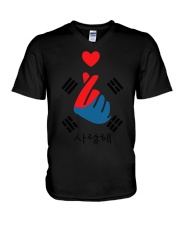 Saranghae K-Pop Finger Heart V-Neck T-Shirt tile