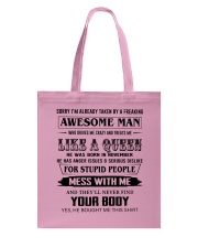 11 LIKE A QUEEN Tote Bag tile
