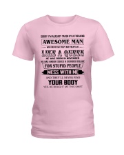 11 LIKE A QUEEN Ladies T-Shirt tile