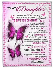 To My Daughter - Mom Fleece Blanket tile