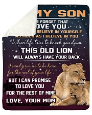 To My Son - Mom Sherpa Fleece Blanket tile