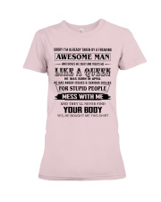 4 LIKE A QUEEN Premium Fit Ladies Tee tile