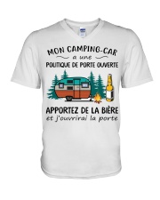 camping car politique V-Neck T-Shirt tile