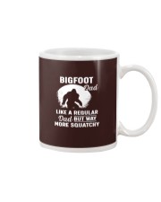 bigfoot dad more squatchy Mug tile