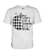 Pumpkin- Be a meemaw V-Neck T-Shirt tile