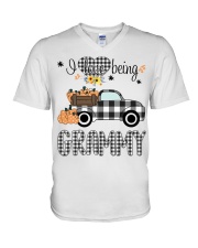 I love being Grammy plaid V-Neck T-Shirt tile