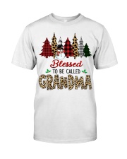 Xmas Blessed to be called grandma snow w Classic T-Shirt front