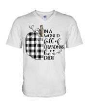 Pumpkin- Be a didi V-Neck T-Shirt tile