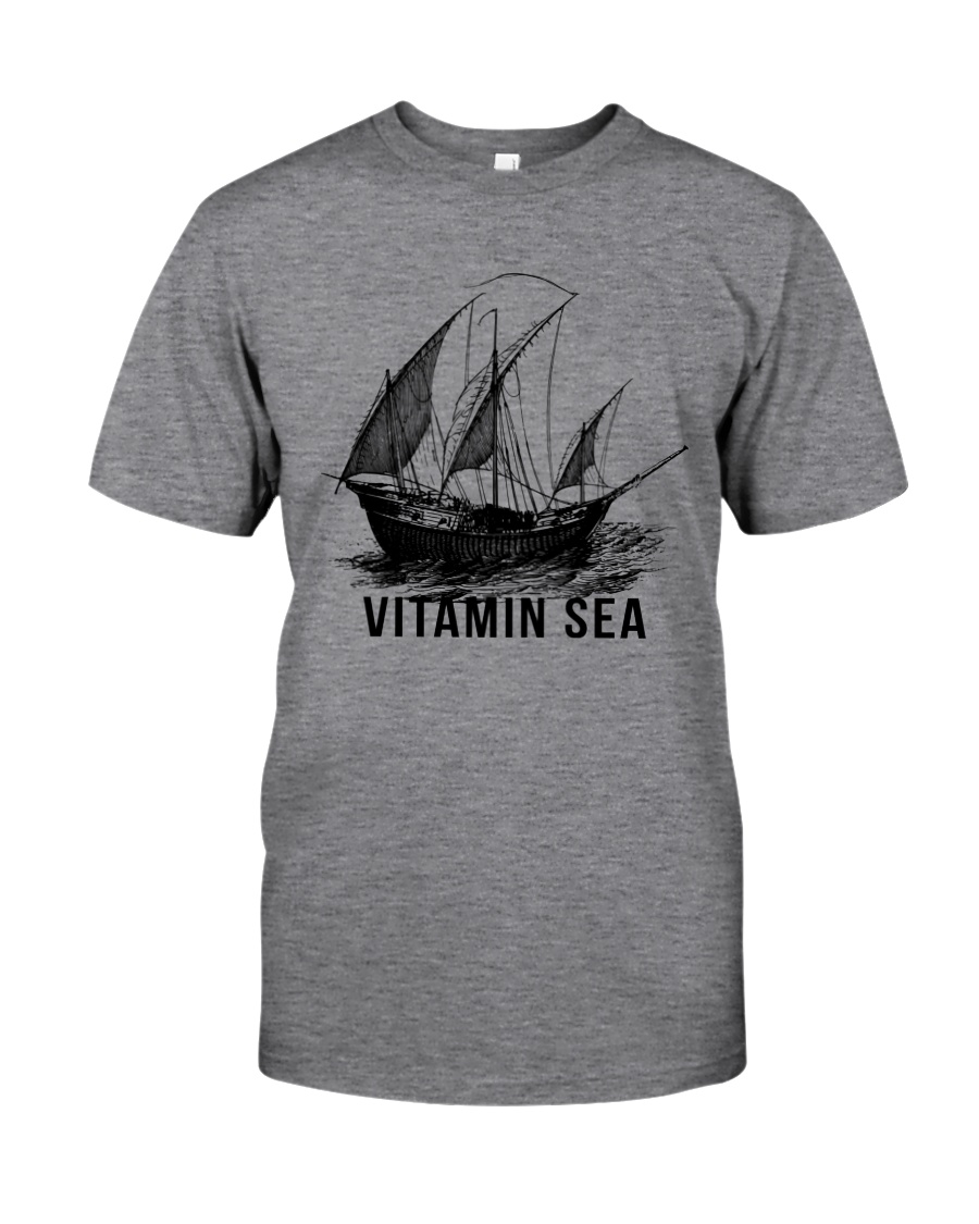 SAILING VINTAMIN SEA Classic T-Shirt