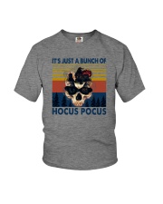 HOCUS POCUS SKULL CATS Youth T-Shirt thumbnail