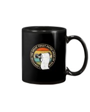 I SURVIVED THE GREAT TOILET PAPER CRISIS OF 2020 Mug thumbnail