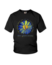 BE KIND DOWN SYNDROME AWARENESS Youth T-Shirt thumbnail