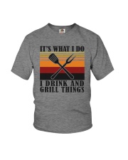 I DRINK AND GRILL THINGS Youth T-Shirt tile