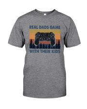 REAL DADS GAME WITH THEIR KIDS Classic T-Shirt front