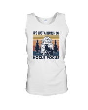 VINTAGE POCUS HOCUS CAT Unisex Tank tile
