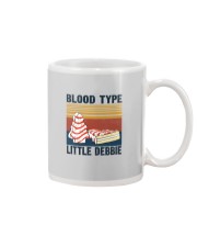 BLOOD TYPE LITTLE DEBBIE Mug tile