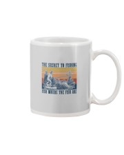 THE SECRET TO FISHING Mug tile