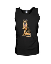 GERMAN SHEPHERD LOVE MOM Unisex Tank thumbnail