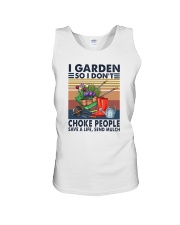 I GARDEN SO I DON'T CHOKE PEOPLE VINTAGE Unisex Tank tile