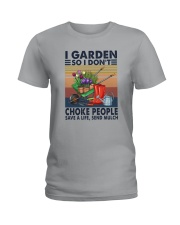 I GARDEN SO I DON'T CHOKE PEOPLE VINTAGE Ladies T-Shirt tile