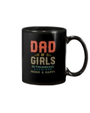 DAD OF GIRLS OUTNUMBERED BUT PROUD AND HAPPY Mug tile